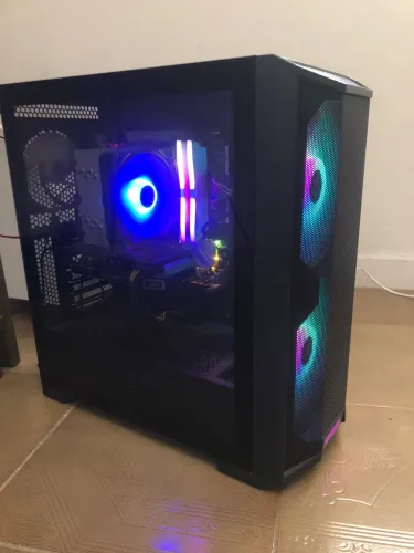 PC GAMER Ryzen 5 5500 + gtx 1660