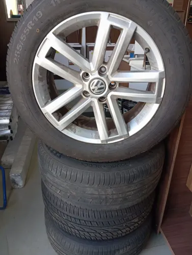 JOGO DE RODAS C PNEU AMAROK 255/55/19