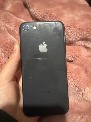 iPhone 8