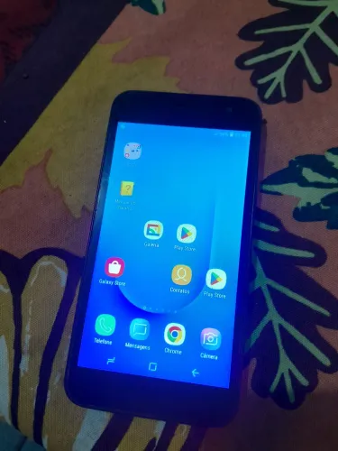 Celular J2 core