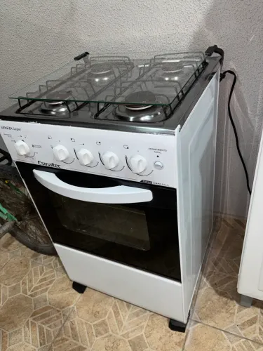 Fogão seminovo 