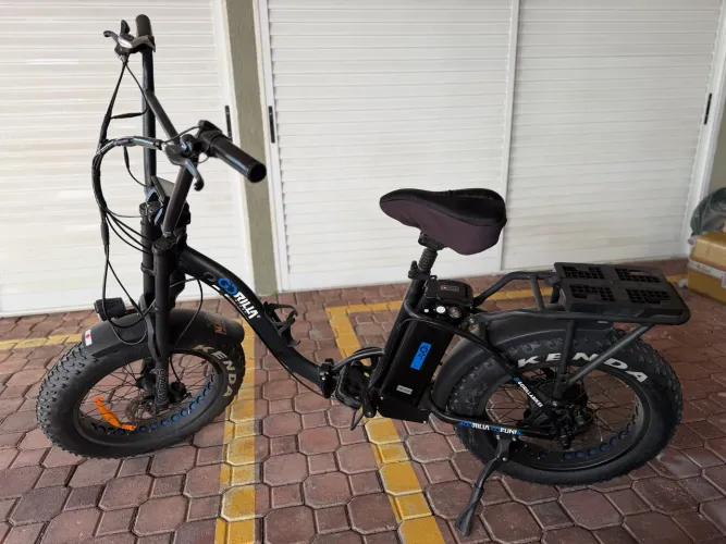 Bike elétrica Gorilla muito nova e completa