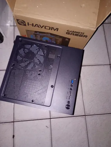 Gabinete Gamer da Hayom com 3 fans