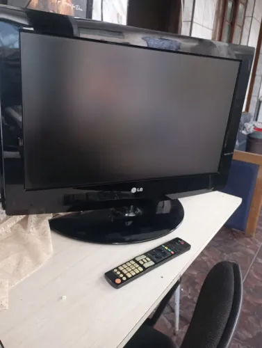 Tv LG 26 polegadas.