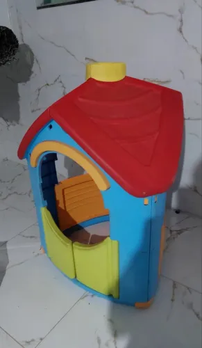 Casinha de brinquedo INPORTADA
