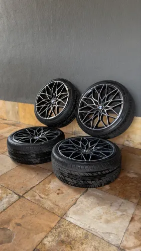 Rodas aro 20 BMW Performance lindas ( serve em outros carros também)