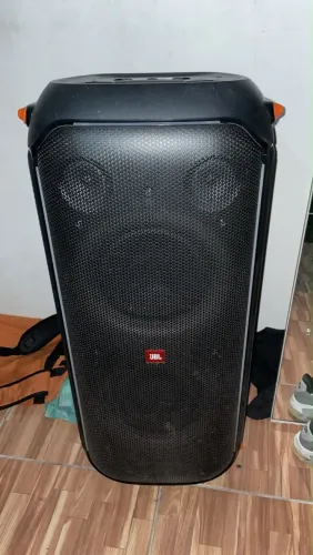JBL party Box 710