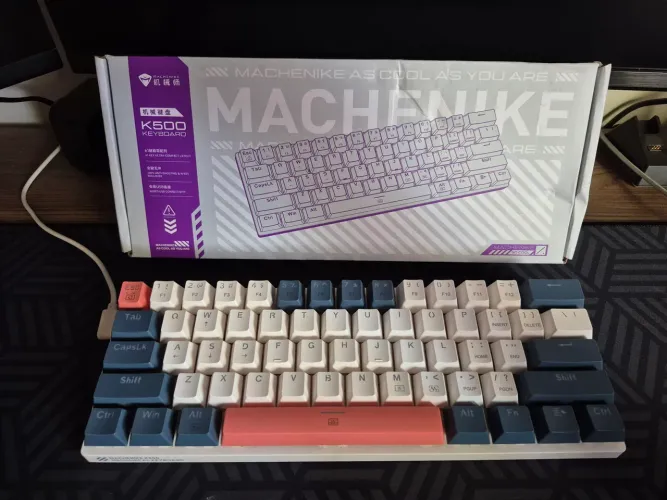 Teclado mecânico Machenike K500 B61, switch vermelho
