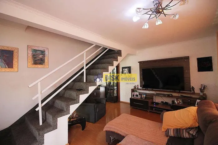 Sobrado com 3 dormitórios à venda, 121 m² por R$ 749.000 - Jardim São Luís - São Bernardo 