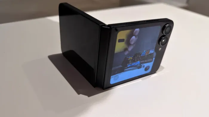 Samsung zflip 7 FE 128g