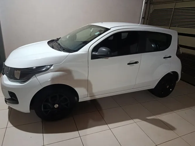 Fiat Mobi Like 1.0 Fire Flex 5P. 2019