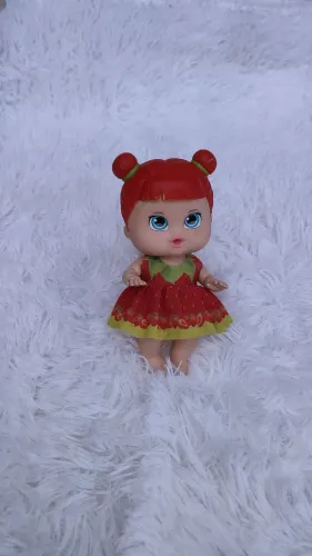 Boneca Bebê Menina Com Aroma De Morango 19cm 