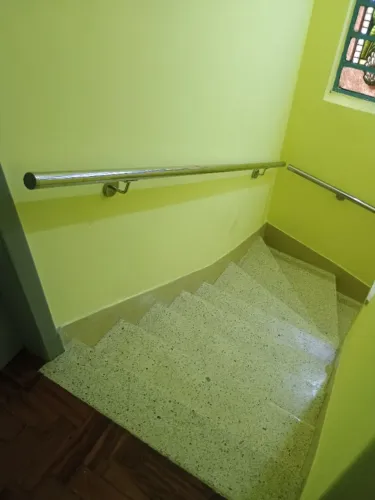 Corrimão de parede Reforçado - pronta Entrega comprimento 2,59 (Escada/Rampa)