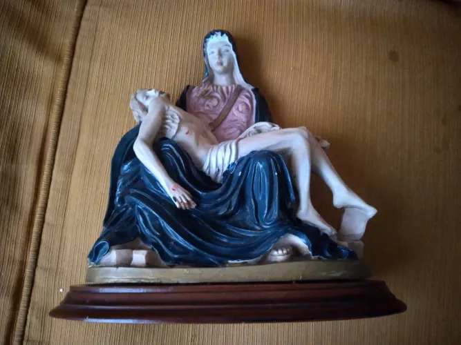 Pieta com Nosso Senhor Jesus