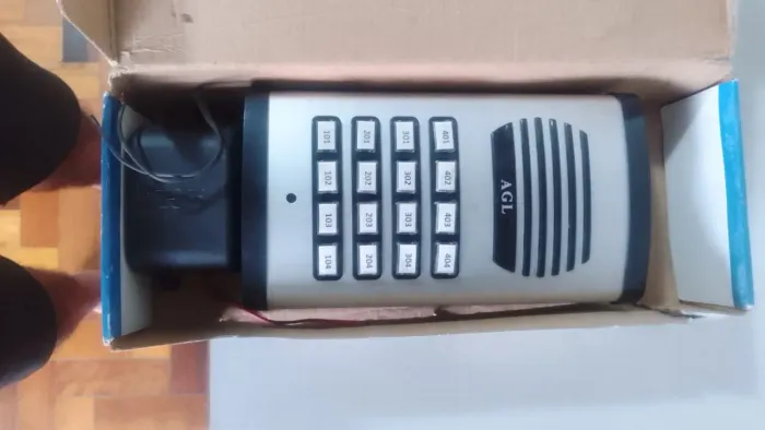 Centrais de interfone e Fontes 