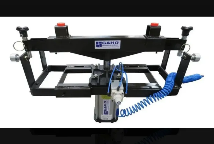 Vendo macaco pneumático 2T.