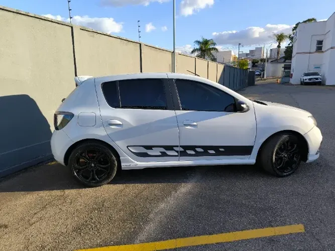 Renault Sandero Sport RS 2.0 Hi-power 16V 5P 2016