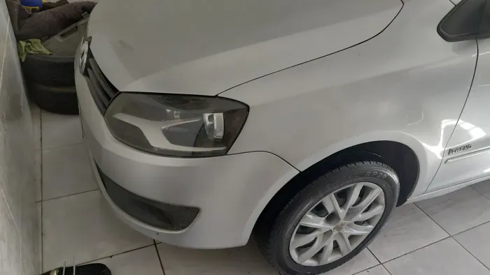 Volkswagen Fox 1.0 MI Total Flex 8V 5P 2013