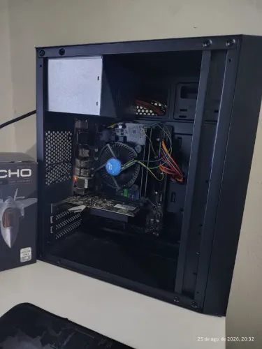 PC - Core i3 10100F, 16GB RAM, SSD M2 256/GB, Placa de Vídeo GT 610