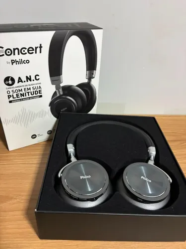 Fone De Ouvido Headphone Philco Extreme Bluetooth Pfo05btsg (Usado)