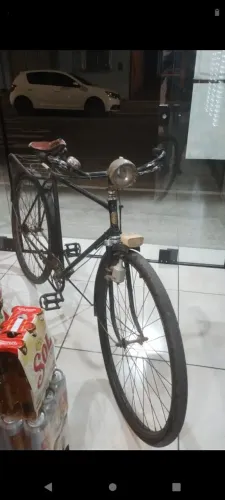 Bicicleta Monark antiga 