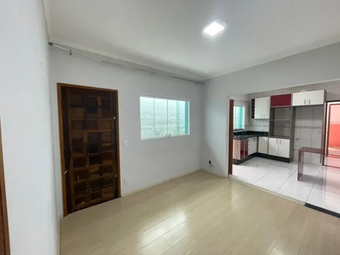 Casa com 02 dormitórios para venda e locação, 100 m² no bairro Vila Suíça - Santo André/SP