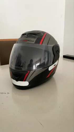Capacete tamanho 56