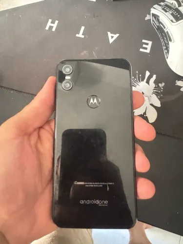 Moto one