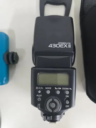 Kit Flash Canon Speedlite 430EX II + Mini LED Weeylite S05 RGB