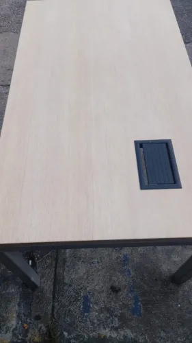 Mesa Retangular de Escritório Amadeirada