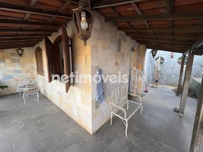 Exelente Casa à venda no bairro Ribeiro de Abreu