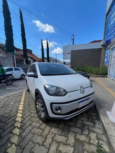 Volkswagen Up! Cross I Motion 1.0 T.flex 12V 5P 2015