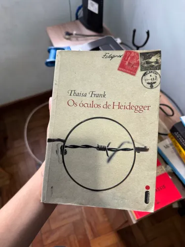 Óculos de Heidegger - Thaisa Frank