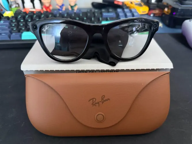 RAY-BAN META SKYLER - LENTE TRANSITIONS