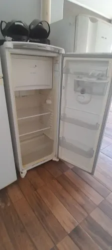 Geladeira cônsul