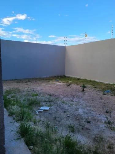 Vende Casa 3/Q 1 Suíte