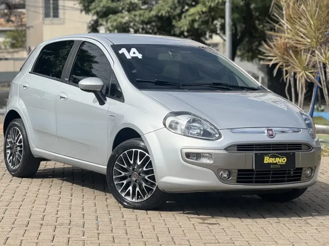 Fiat Punto Essence 1.6 Flex 16V 5P 2014