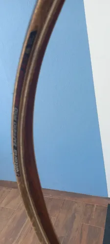 Peneu speed 700/28