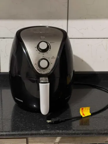 Air Fryer Mondial Family 4L Inox - Ótimo Estado - 127v