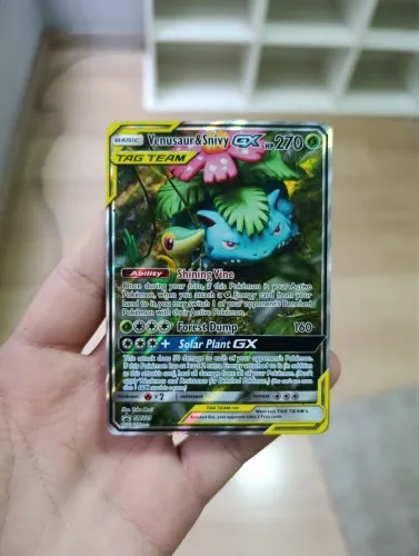 Carta Pokémon Venusaur & Snivy GX