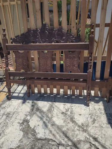 Cama de casal sucupira