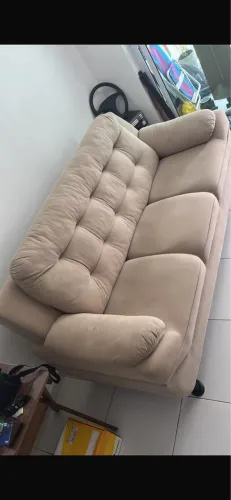Sofá 3 lugares semi novo