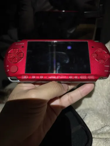 PSP vermelho japonês modelo 3000