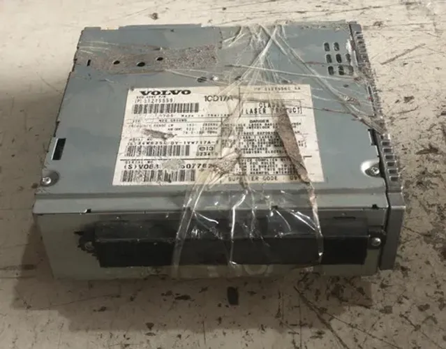 Rádio Cd Player Volvo C30 2009 / 31215559