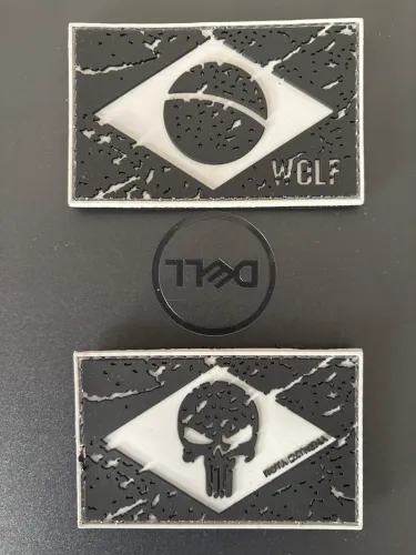 Patch Emborrachado Bandeira Brasil e Caveira Punisher em negativo