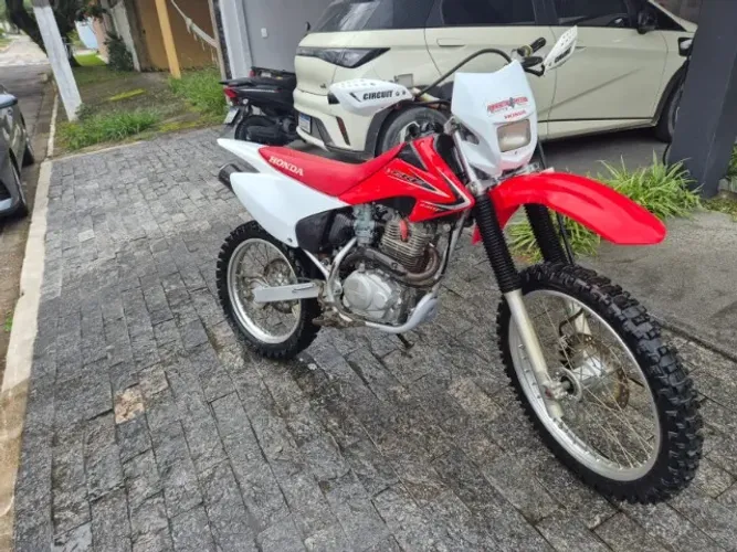 CRF 230 2014 conservada
