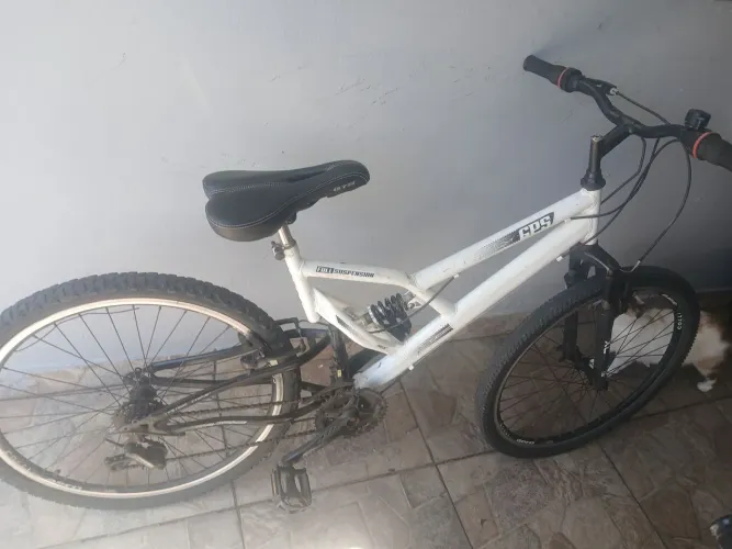 À VENDA bicicleta colli gps aro 26 
