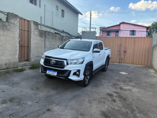 Toyota Hilux CD SR 4X4 2.8 TDI Diesel Aut. 2019