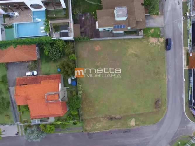 Terreno à venda no João Paulo com 906m² e vista mar permanente