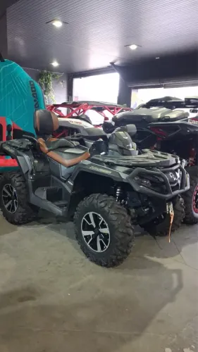 Quadriciclo can am 1000 limited